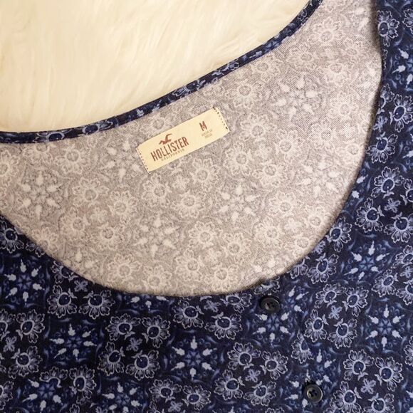 HOLLISTER Button Front Blue Dress - Picture 2 of 4